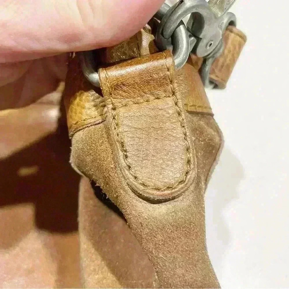 Free People Isle Distressed Tote Bag Tan Cowhide Hobo Metal Dangles suede Rare - Picture 9 of 16